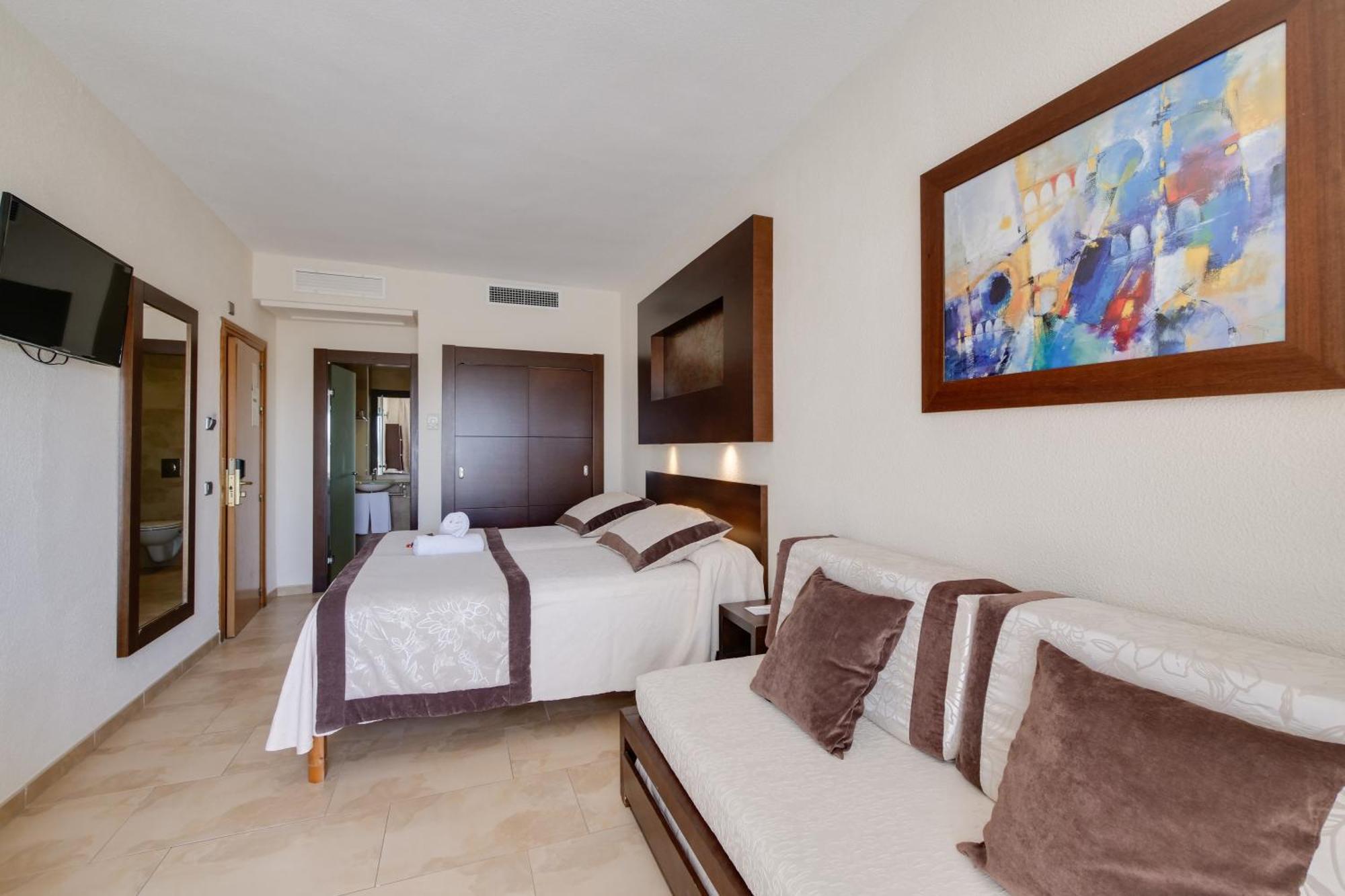 Hotel Condesa Port de Alcudia  Exterior photo