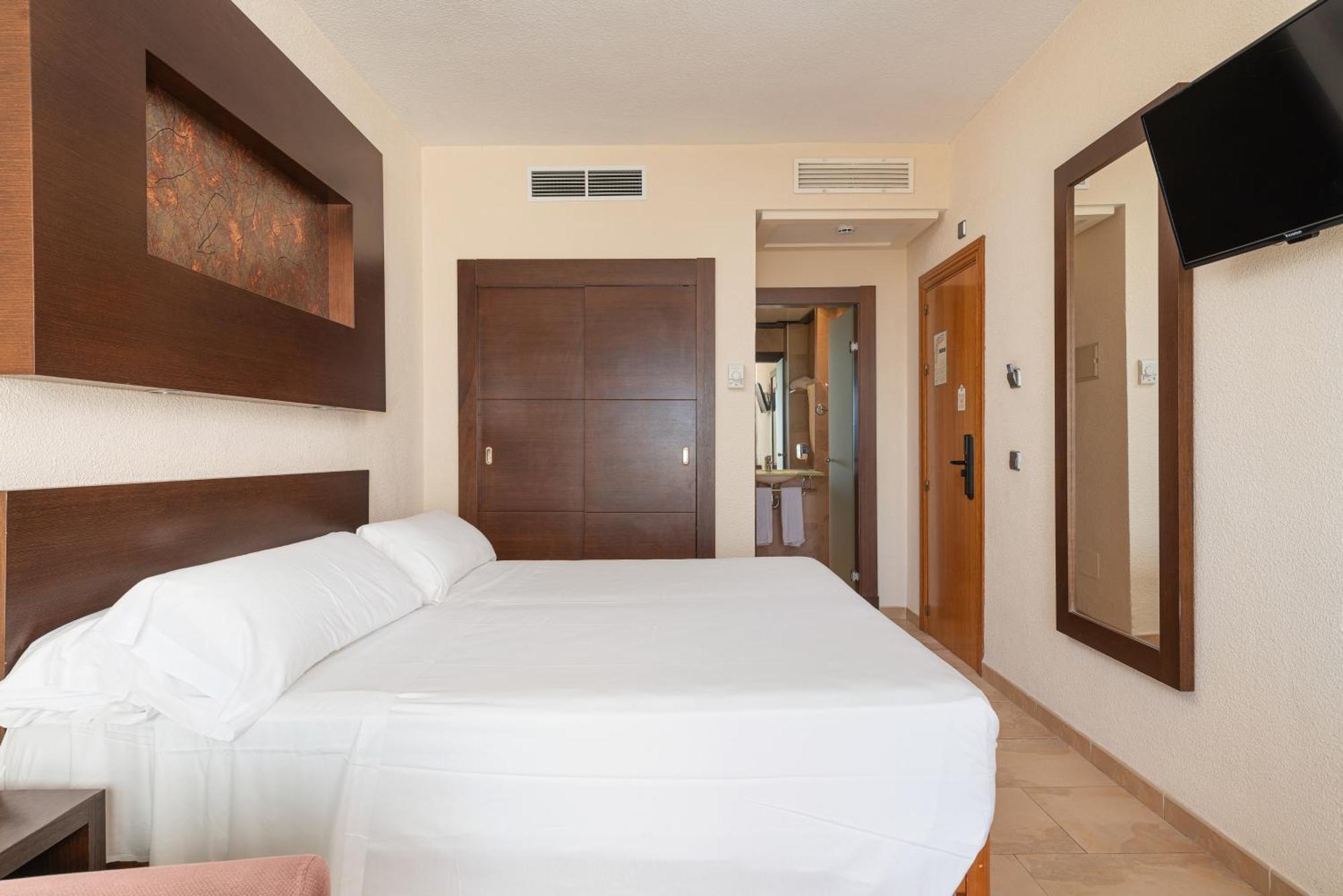Hotel Condesa Port de Alcudia  Exterior photo